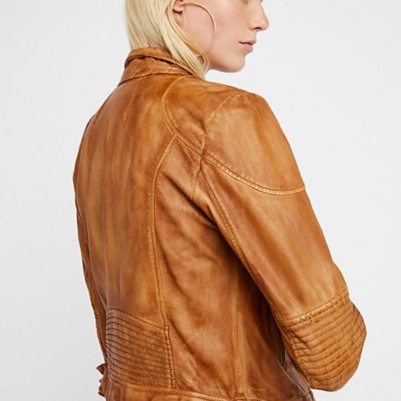 NEW Free People Fitted and Rugged Leather Jacket - Picture 2 of 8